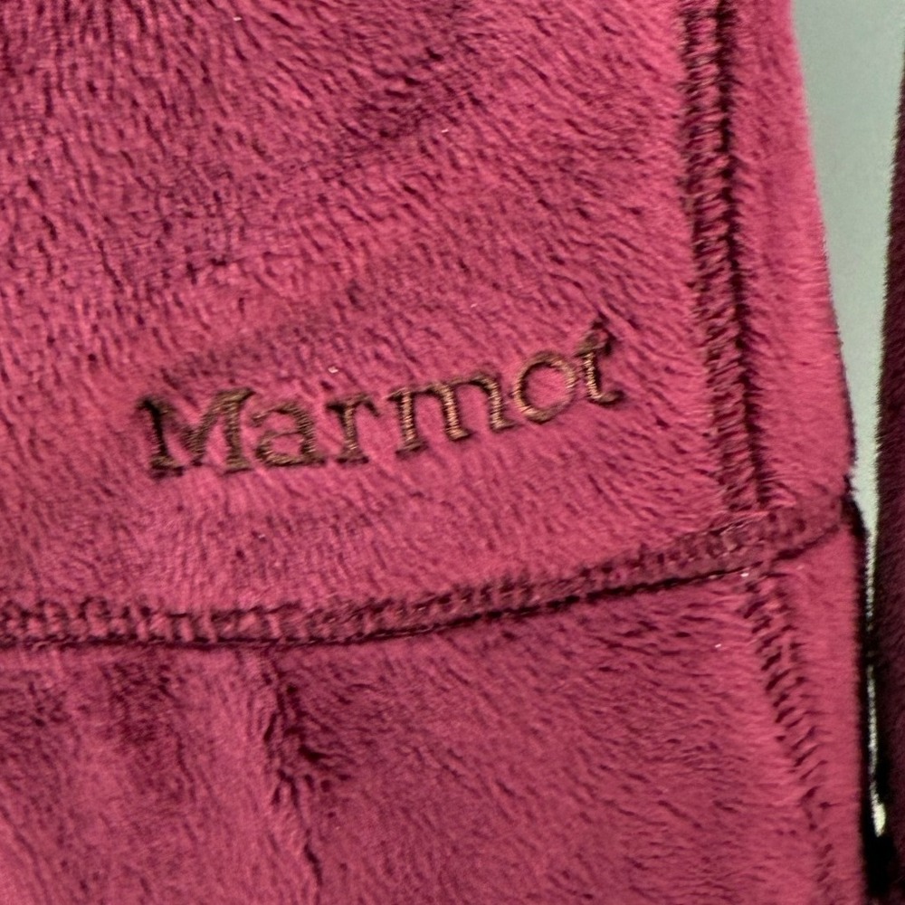 Marmot Fluffy Fleece Jacket Full Zip Maroon Purple Women's Size XS - Picture 2 of 11